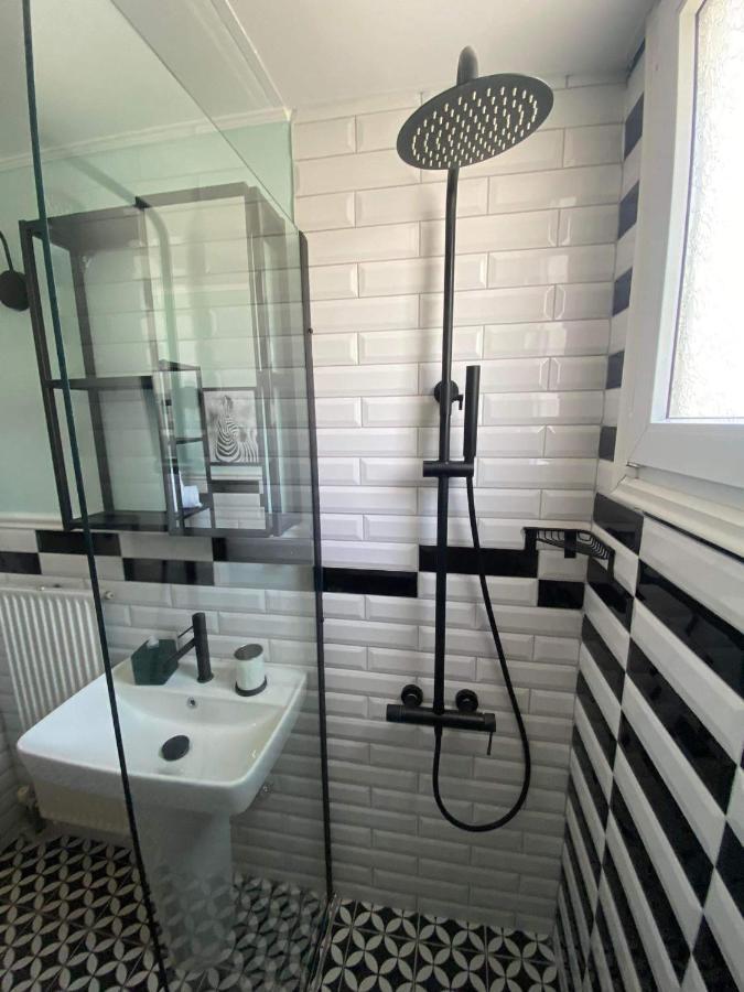 Snd Rentals -Boutique Apartments 科扎尼 外观 照片